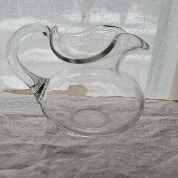 Ruffled Clear Glass Pitcher With Curved Handle & Wide Spout - Picture 6 of 7